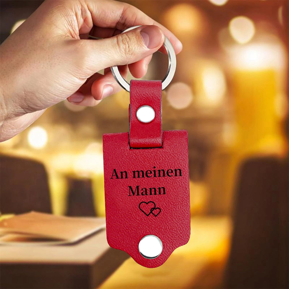 Personalisierte Geschenke – Leder Schlüsselanhänger mit Foto & 2 Texten – Einzigartiges Andenken