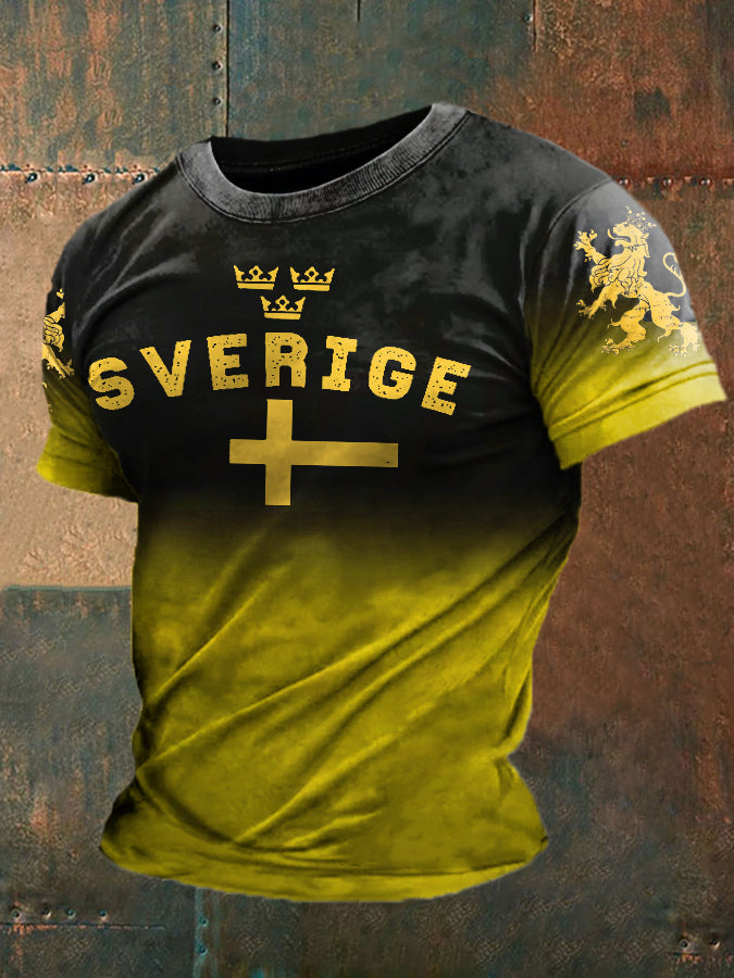 Herren T-Shirt mit Schweden-Print – Kurzarmshirt mit „Sverige“-Aufdruck & Löwenmotiv