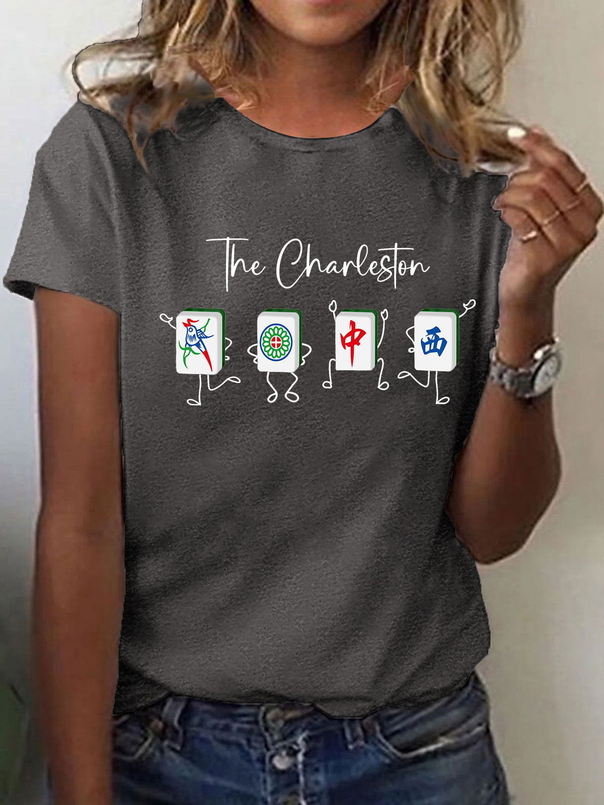 Damen-T-Shirt mit Charleston Mahjong Print – Kurzarmshirt für Spielabende & Freizeit Dunkelgrau / S