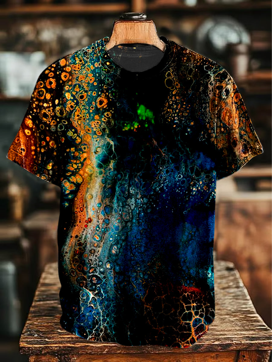 Herren T-Shirt mit abstraktem Farbverlauf – Retro-Kunst-Print für kreative Freizeit-Looks