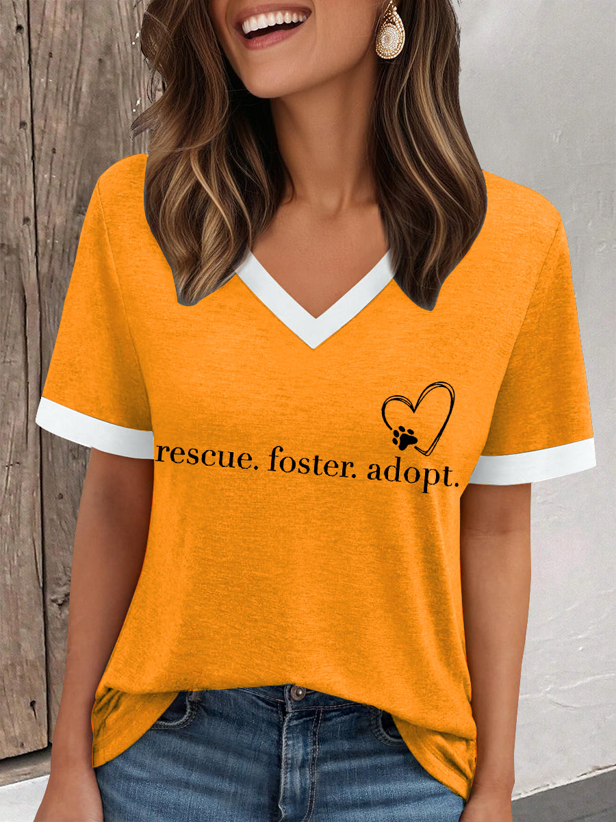 Damen-T-Shirt mit Tierschutz-Statement – „Rescue. Foster. Adopt.“ Print, V-Ausschnitt, kurzarm