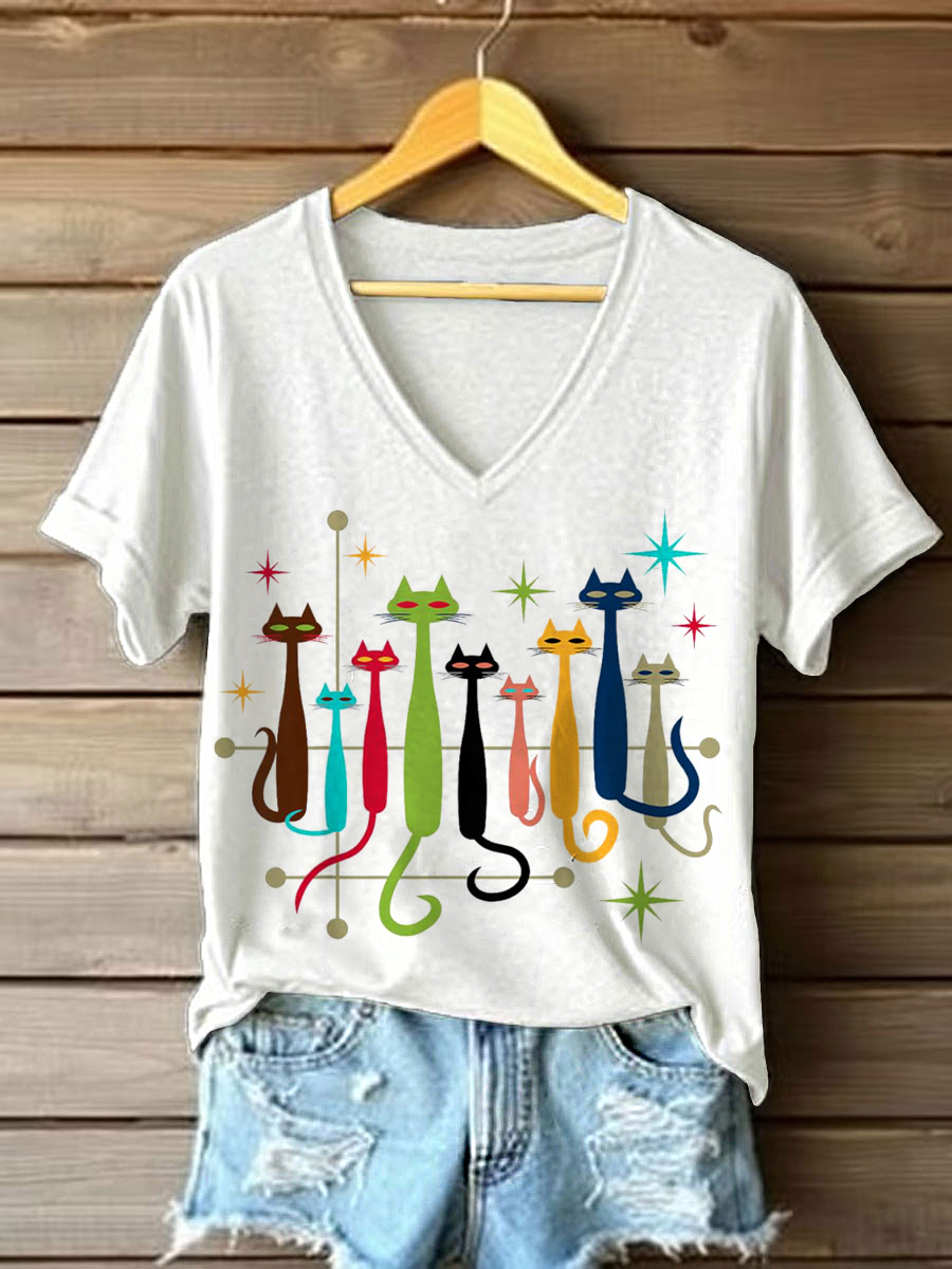 Damen-T-Shirt mit buntem Katzen-Print – Kunstvolles Kurzarmshirt mit V-Ausschnitt