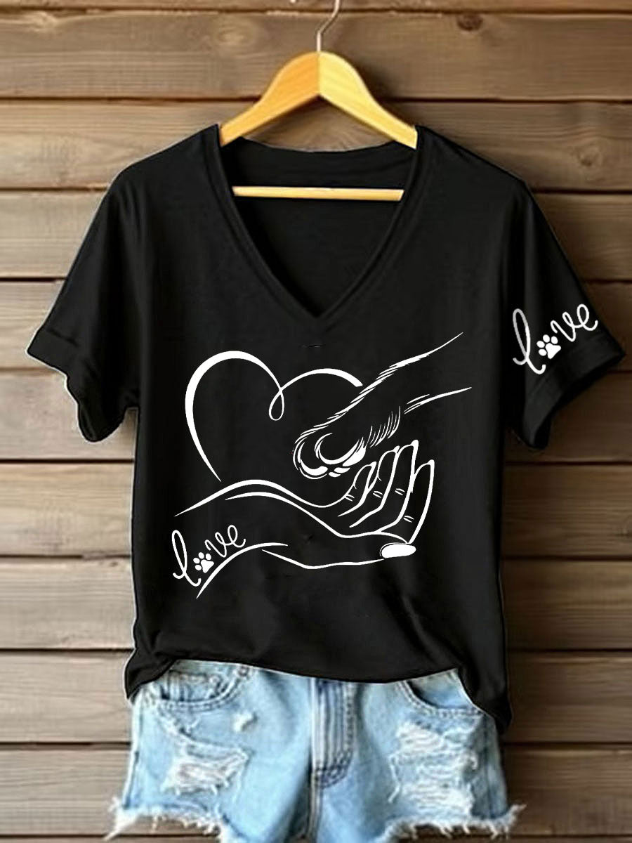 Damen V-Ausschnitt T-Shirt mit “Love”-Hand-Pfote-Print – Baumwollmischung für Tierliebhaber