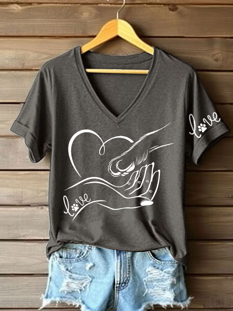 Damen V-Ausschnitt T-Shirt mit “Love”-Hand-Pfote-Print – Baumwollmischung für Tierliebhaber