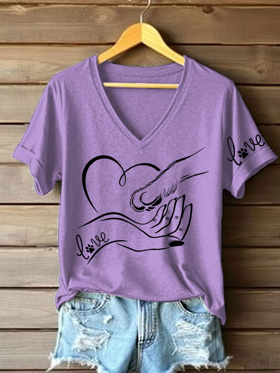 Damen V-Ausschnitt T-Shirt mit “Love”-Hand-Pfote-Print – Baumwollmischung für Tierliebhaber