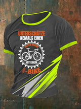 Herren Unter schätze niemals einen alten Mann mit einem E-Bike T-Shirt